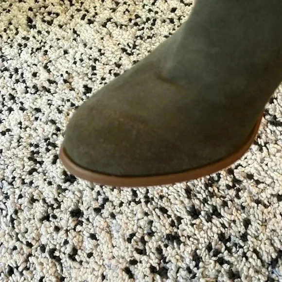 Urban Outfitters Suede Ankle Boots Size 9 - Picture 9 of 10